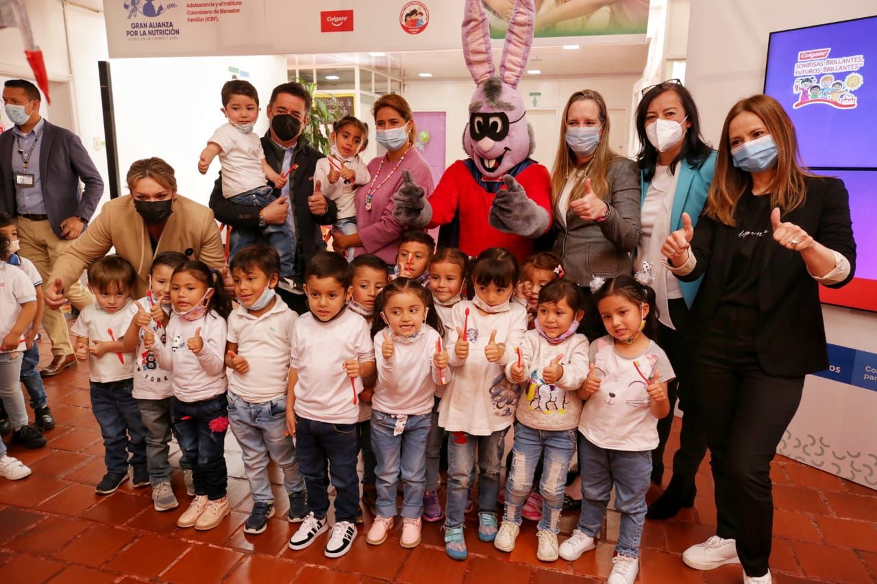 ICBF y Colgate unidos 'Por más niños con sonrisas sanas en Colombia' ICBF y Colgate unidos 'Por más niños con sonrisas sanas en Colombia'