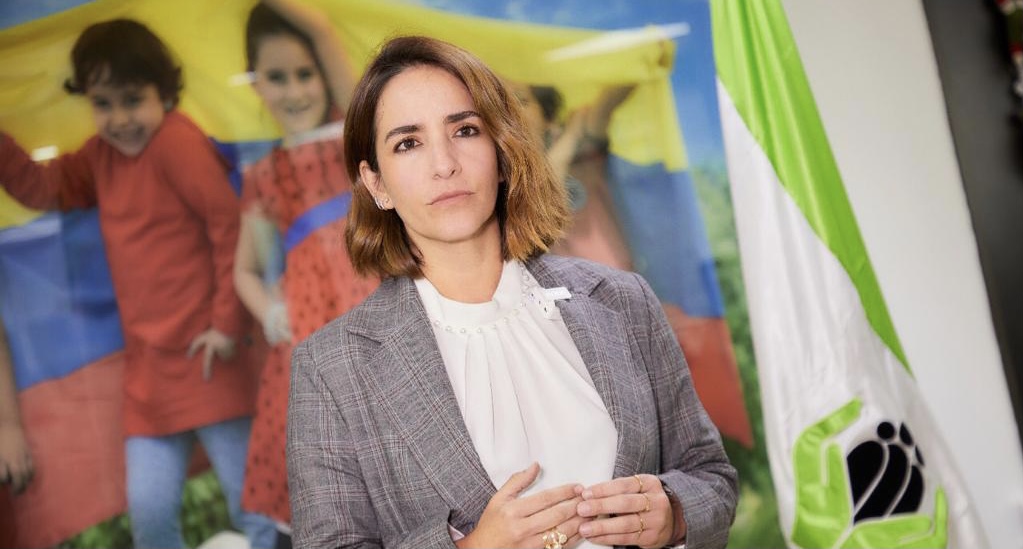 Directora hace un llamado a las familias para prevenir accidentes con pólvora Directora hace un llamado a las familias para prevenir accidentes con pólvora