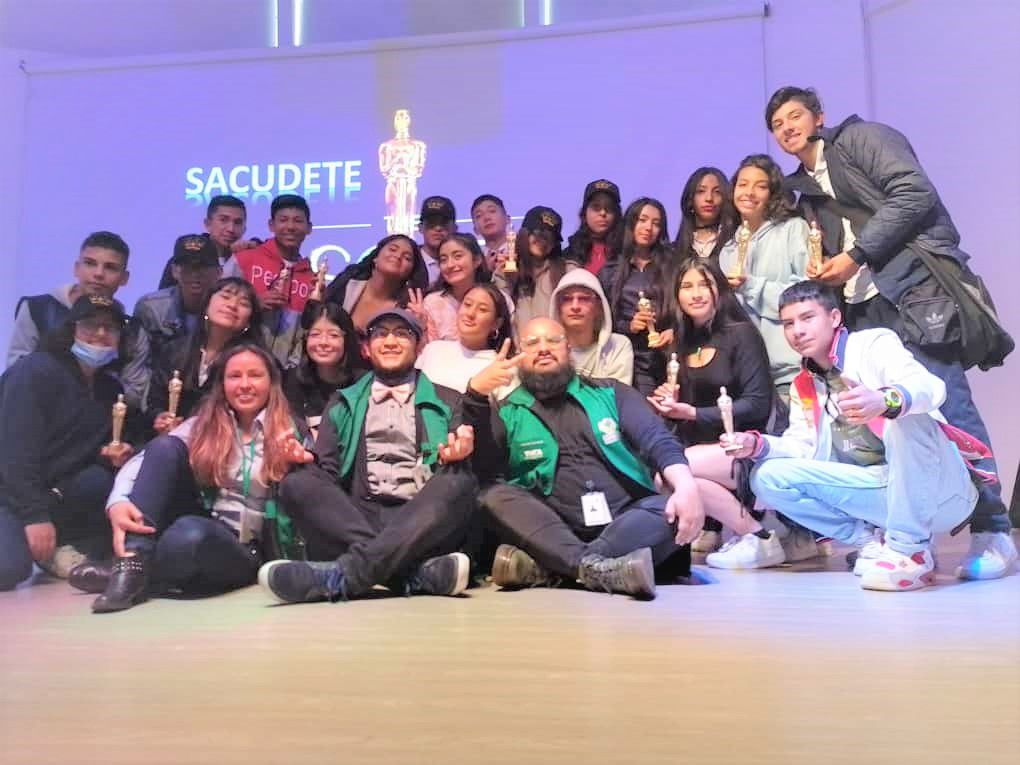 ICBF fortaleció proyectos de vida de 900 adolescentes y jóvenes a través de Sacúdete en Bogotá ICBF fortaleció proyectos de vida de 900 adolescentes y jóvenes a través de Sacúdete en Bogotá