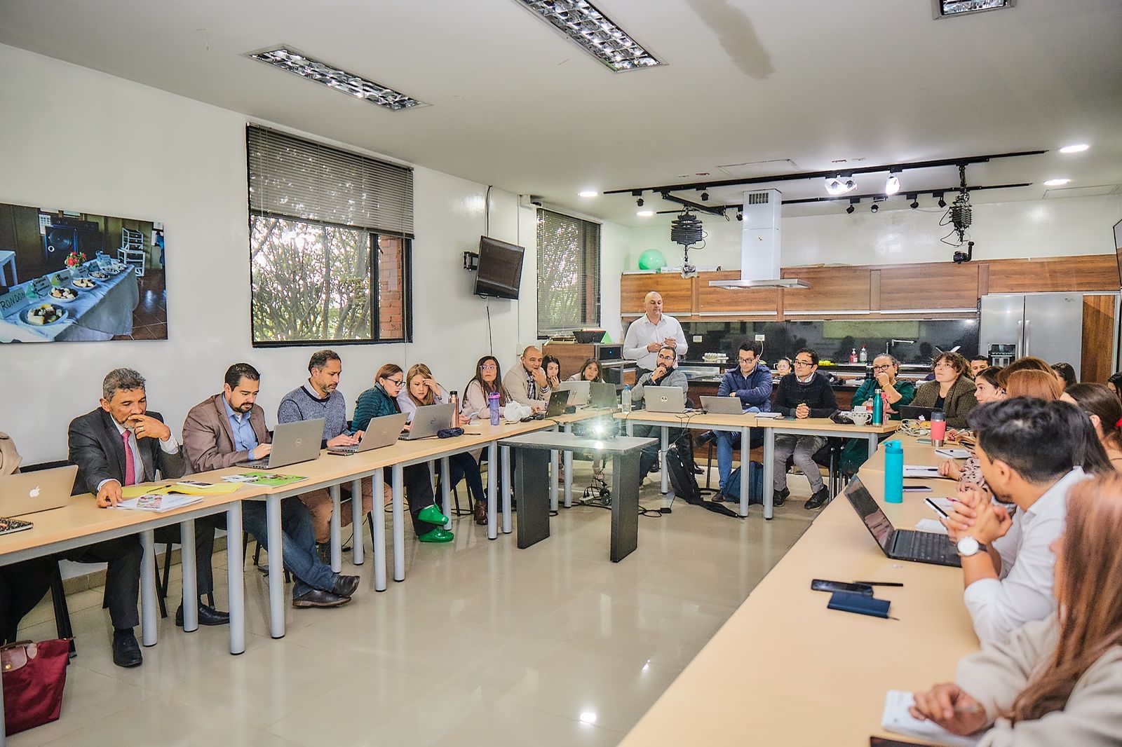 ICBF trabaja con Planeación Nacional para acelerar cumplimiento de metas de Gobierno ICBF trabaja con Planeación Nacional para acelerar cumplimiento de metas de Gobierno
