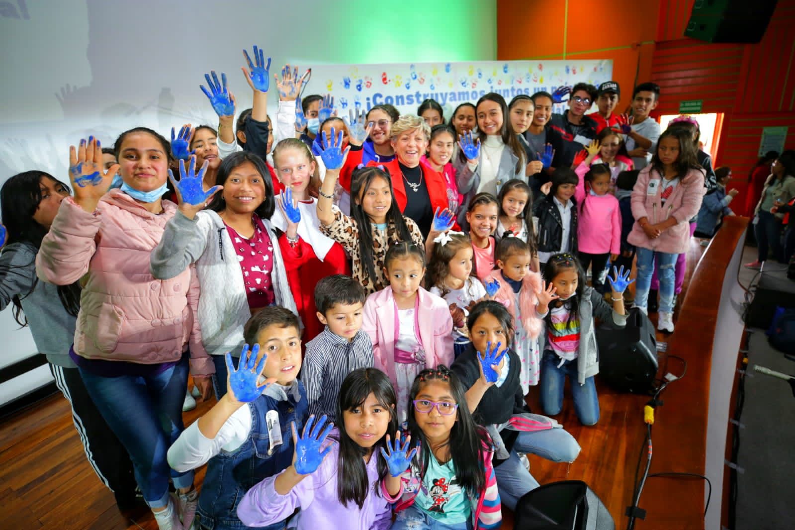 Construyamos juntos un país donde la niñez sea sagrada: Directora ICBF Construyamos juntos un país donde la niñez sea sagrada: Directora ICBF