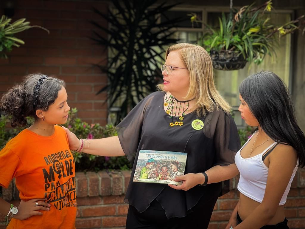 Directora general del ICBF escucha las voces de los niños, niñas y adolescentes Directora general del ICBF escucha las voces de los niños, niñas y adolescentes