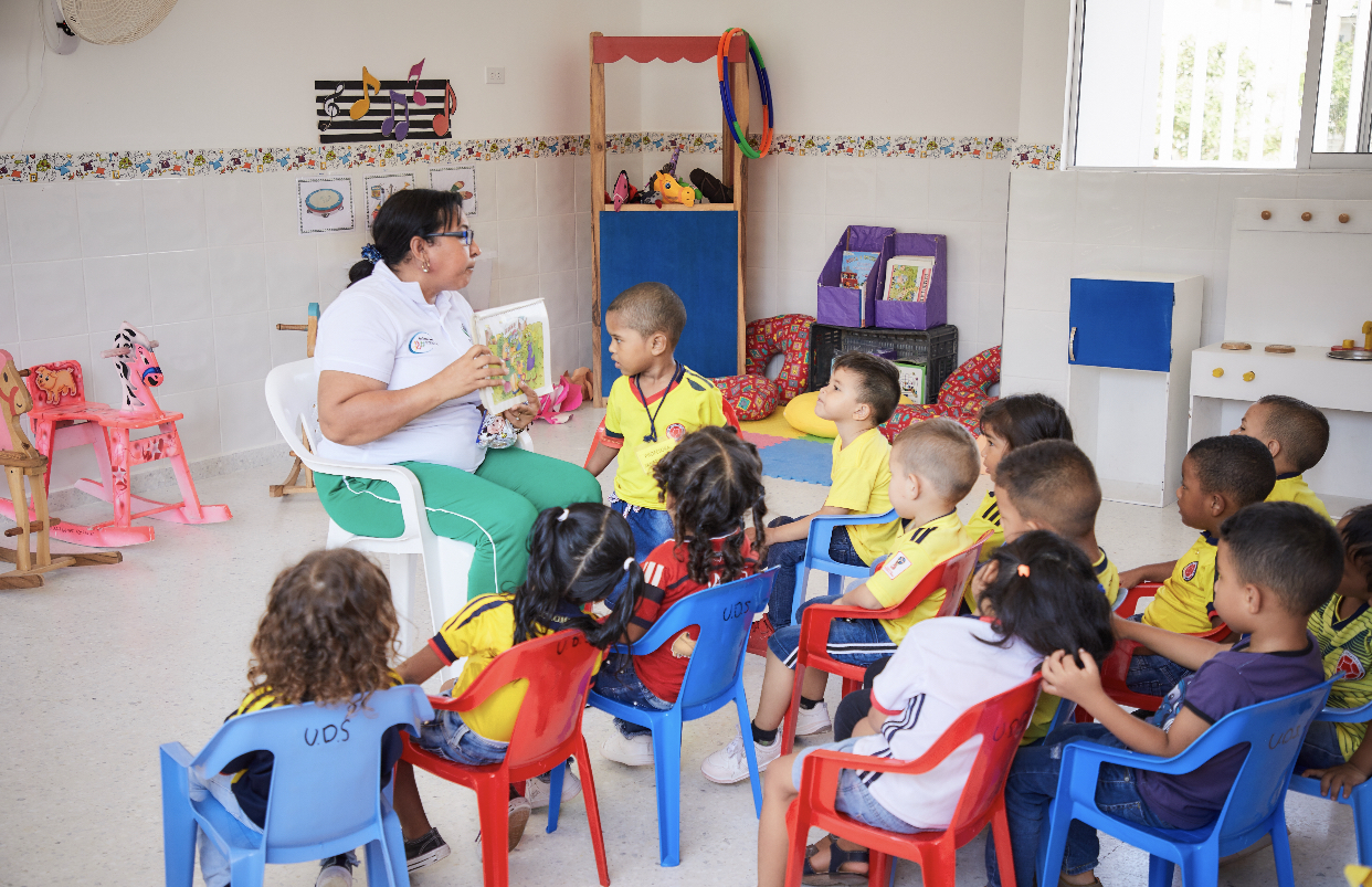 ICBF y autoridades educativas acuerdan tránsito armónico de niñas y niños a la educación formal en Barranquilla