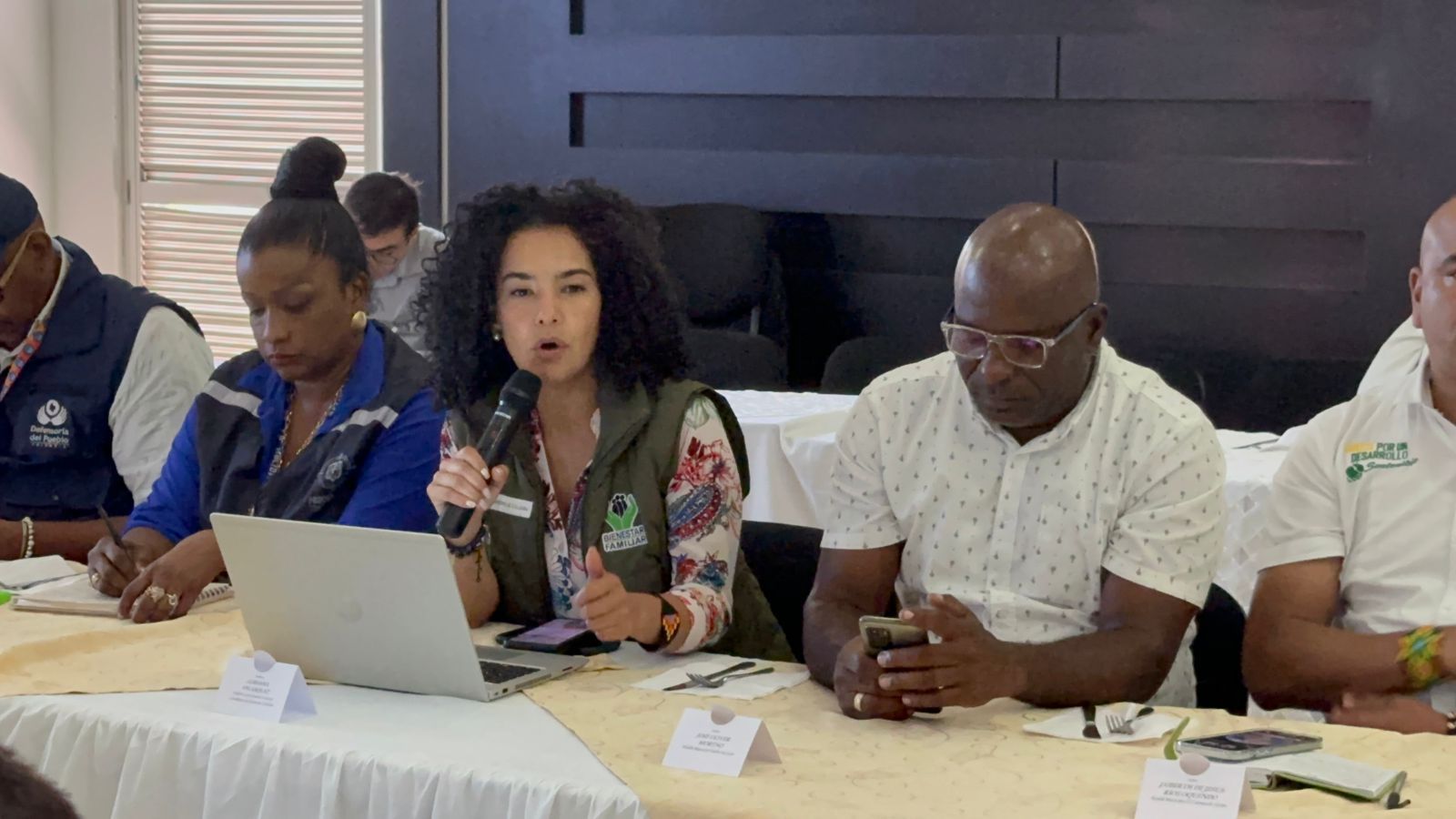 ICBF promueve la prevención y protección de la niñez en el Chocó con una mirada de trabajo comunitario ICBF promueve la prevención y protección de la niñez en el Chocó con una mirada de trabajo comunitario