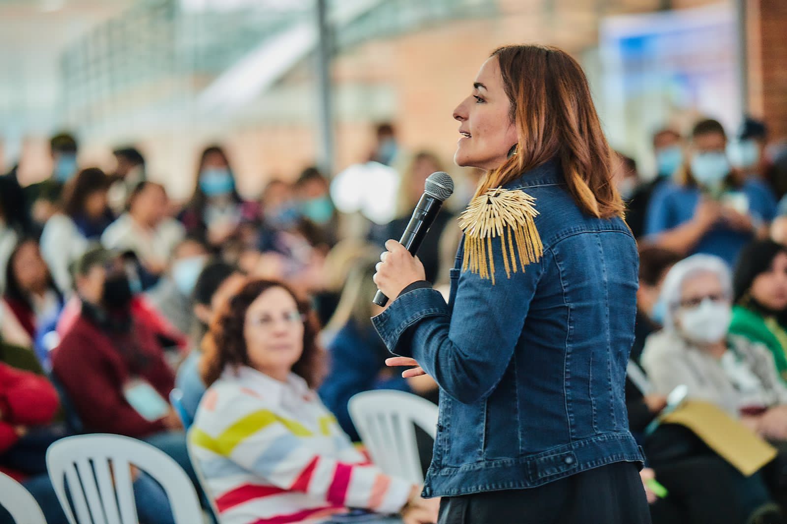 Niños migrantes protegidos por el Estado tienen el derecho a una familia: Directora ICBF Niños migrantes protegidos por el Estado tienen el derecho a una familia: Directora ICBF