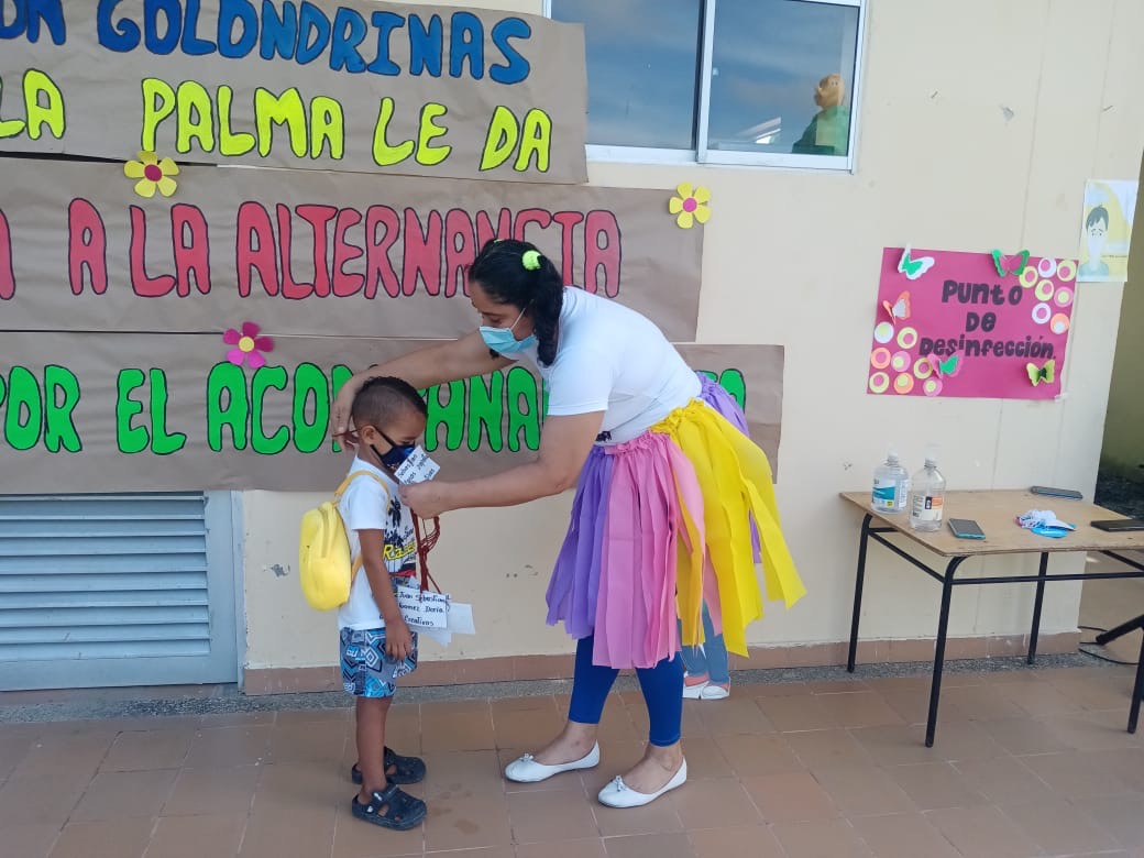 ICBF atiende más de 600 niños y niñas bajo modelo de alternancia en Córdoba ICBF atiende más de 600 niños y niñas bajo modelo de alternancia en Córdoba