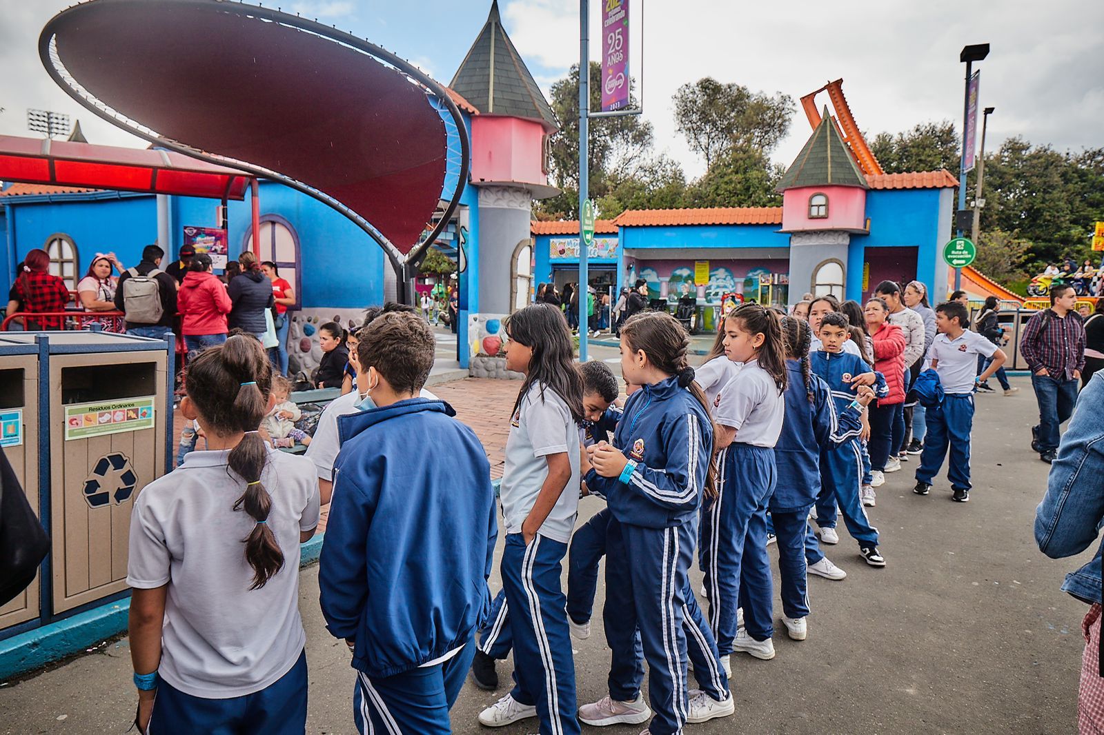 Parque Mundo Aventura se unió al ICBF para celebración del Mes de la Niñez