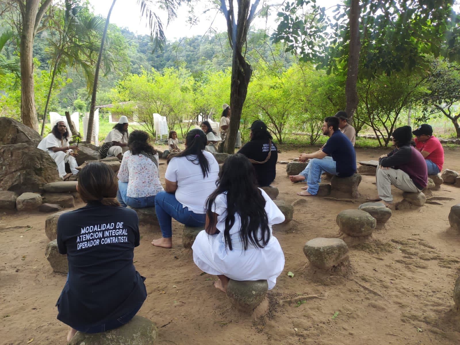 ICBF no se detiene en su atención a las familias del pueblo Arhuaco ICBF no se detiene en su atención a las familias del pueblo Arhuaco