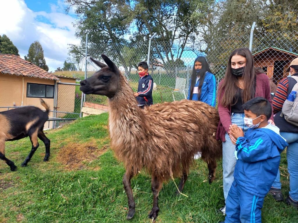 Beneficiarios del ICBF en Cundinamarca visitan el Primer Santuario Animal de Colombia