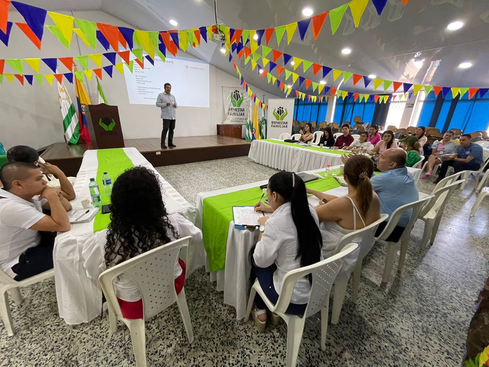 ICBF y alcaldes de Caquetá ratifican compromiso por la niñez