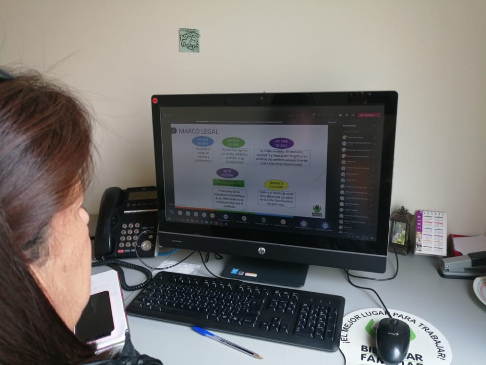 ICBF realizó Mesa Pública sobre la atención que brinda a niños y adolescentes en Nariño ICBF realizó Mesa Pública sobre la atención que brinda a niños y adolescentes en Nariño