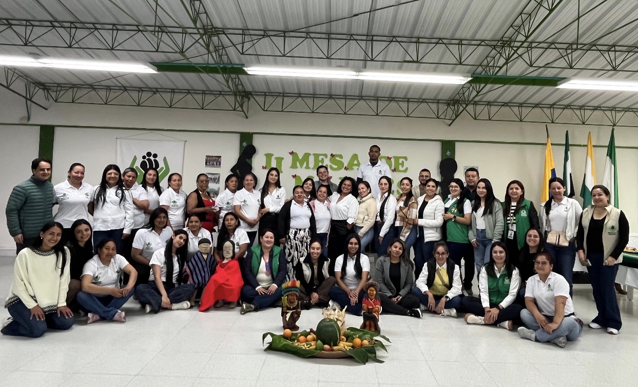 Bienestar Familiar fortalece el vínculo familiar y el bienestar de la niñez en la Segunda Mesa Departamental de Madres y Padres Sustitutos