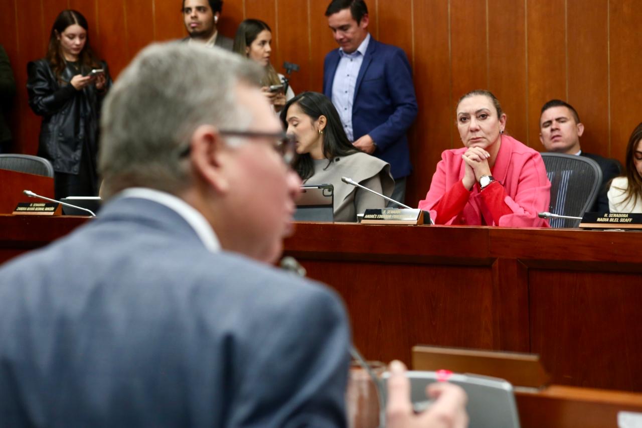 Directora del ICBF asegura que 11.9 billones de pesos son suficientes para atender a la niñez y adolescencia en 2027 
