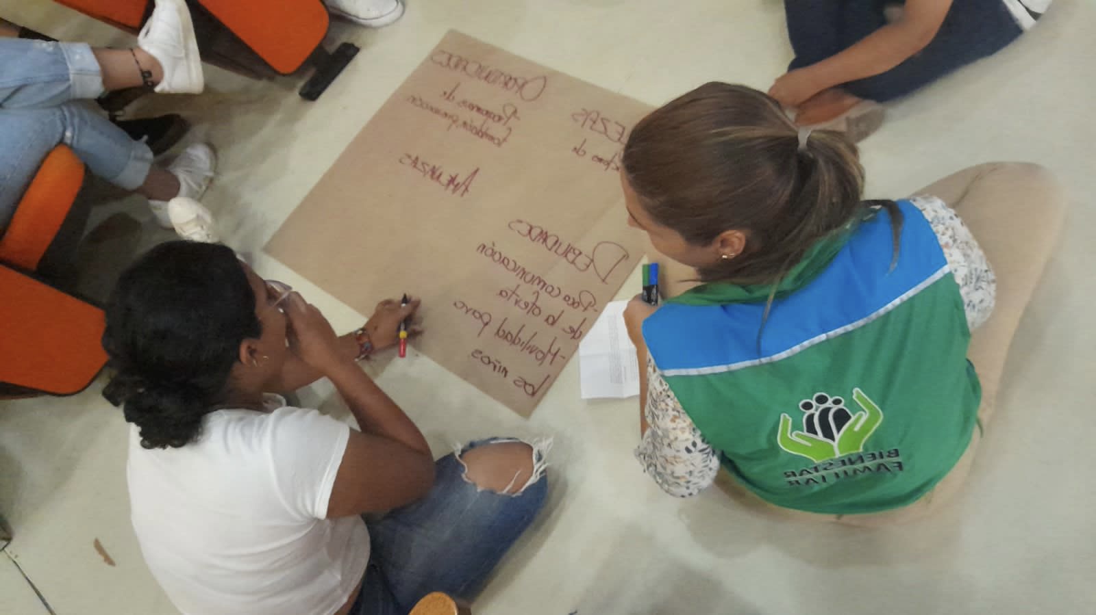 ICBF convoca a adolescentes y jóvenes de Montenegro en Quindío para hablar de derechos ICBF convoca a adolescentes y jóvenes de Montenegro en Quindío para hablar de derechos