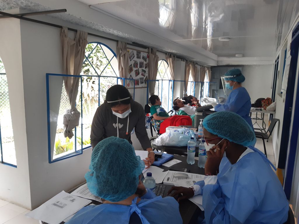 Adolescentes y jóvenes bajo protección del ICBF en Risaralda son vacunados