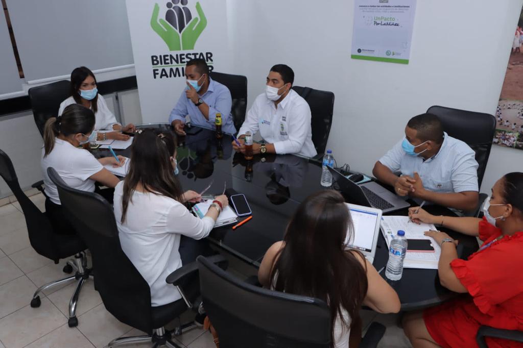 ICBF articula acciones para fortalecer atención de la primera infancia de La Guajira ICBF articula acciones para fortalecer atención de la primera infancia de La Guajira