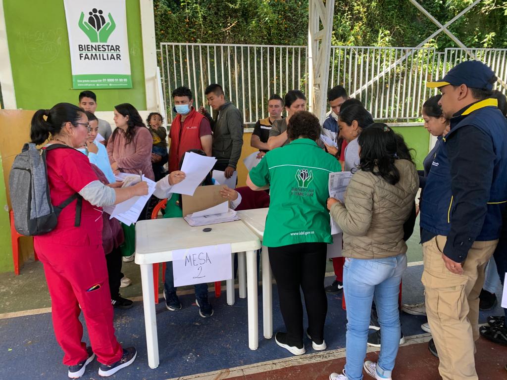 ICBF y UNGRD entregan canastas populares a más de 4000 familias de primera infancia en Nariño ICBF y UNGRD entregan canastas populares a más de 4000 familias de primera infancia en Nariño