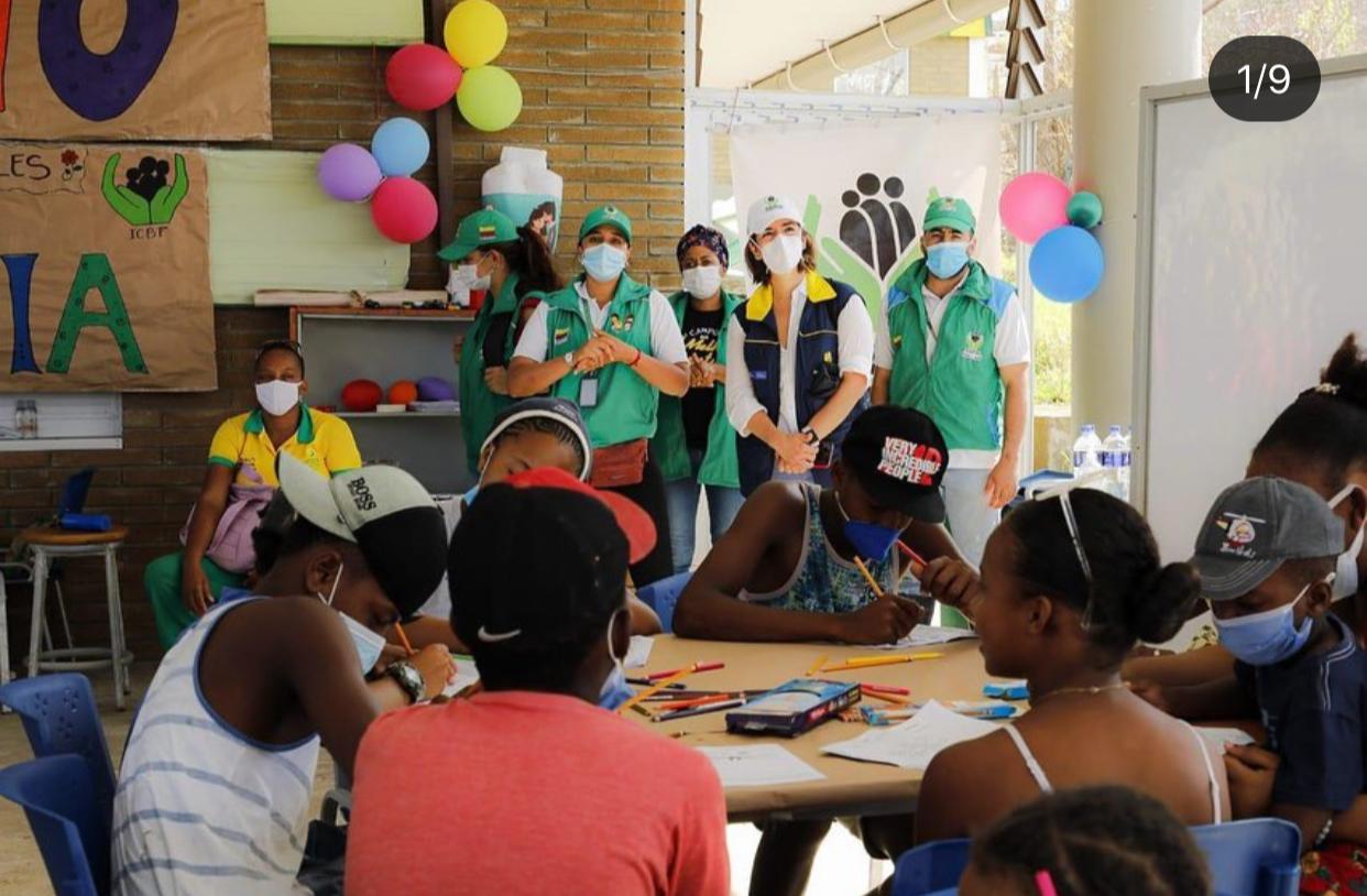 Directora ICBF recorre Providencia para verificar la atención que se brinda a niñas, niños y adolescentes