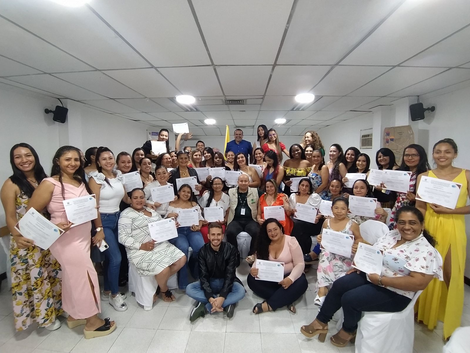 Agentes educativos del ICBF se cualifican para atender a la primera infancia en Caquetá
