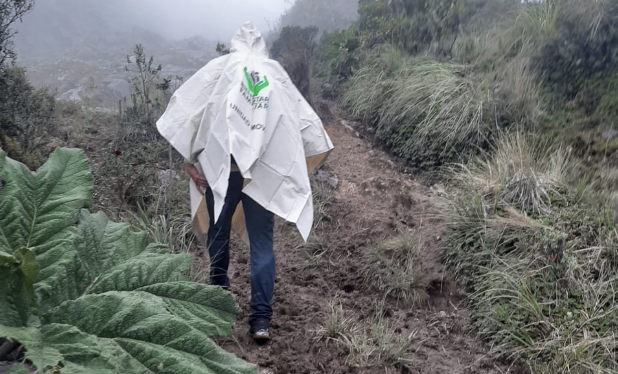 Unidades Móviles del ICBF en Caldas realizan visitas de sensibilización a población en riesgo por alerta naranja