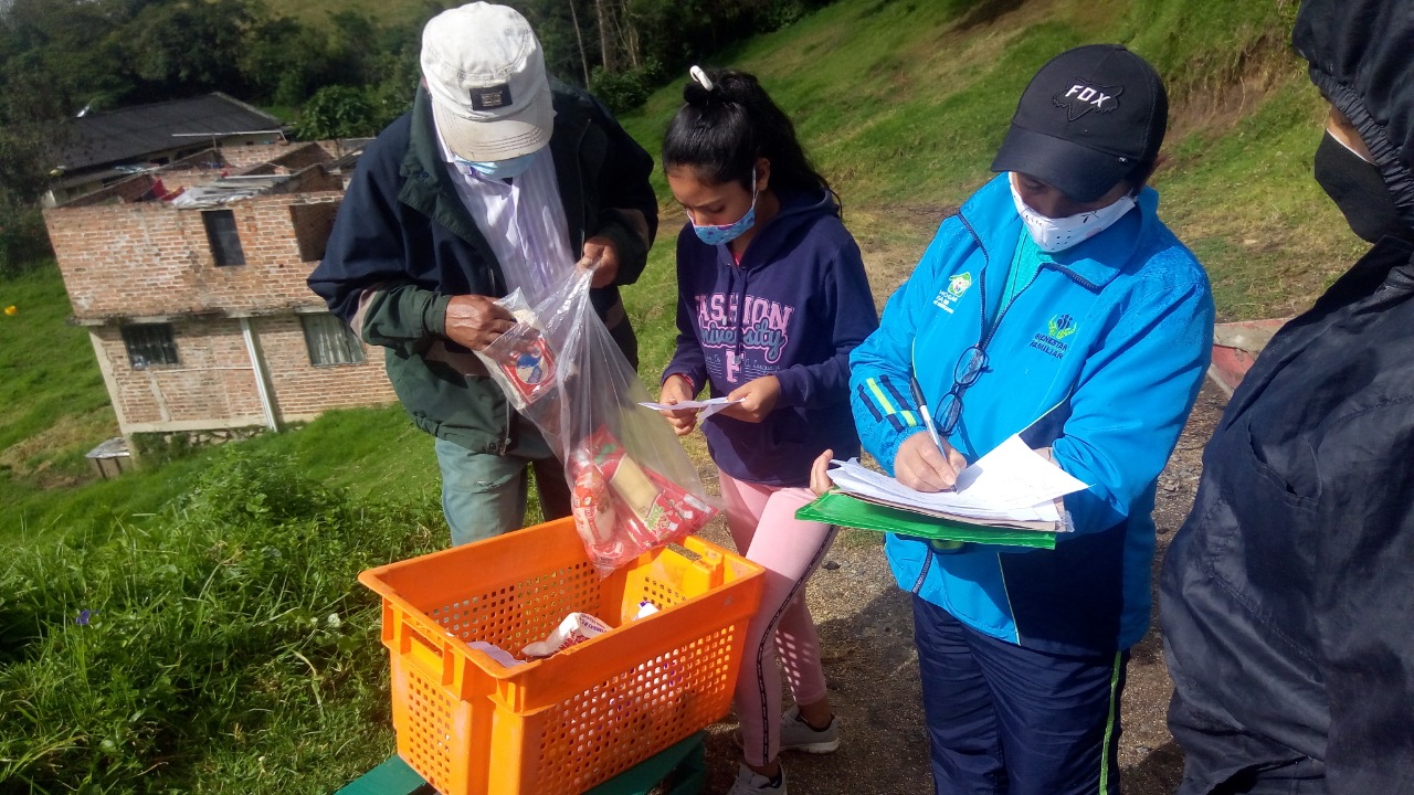 ICBF llevó canastas alimentarias a 66.845 familias de niños atendidos en Nariño