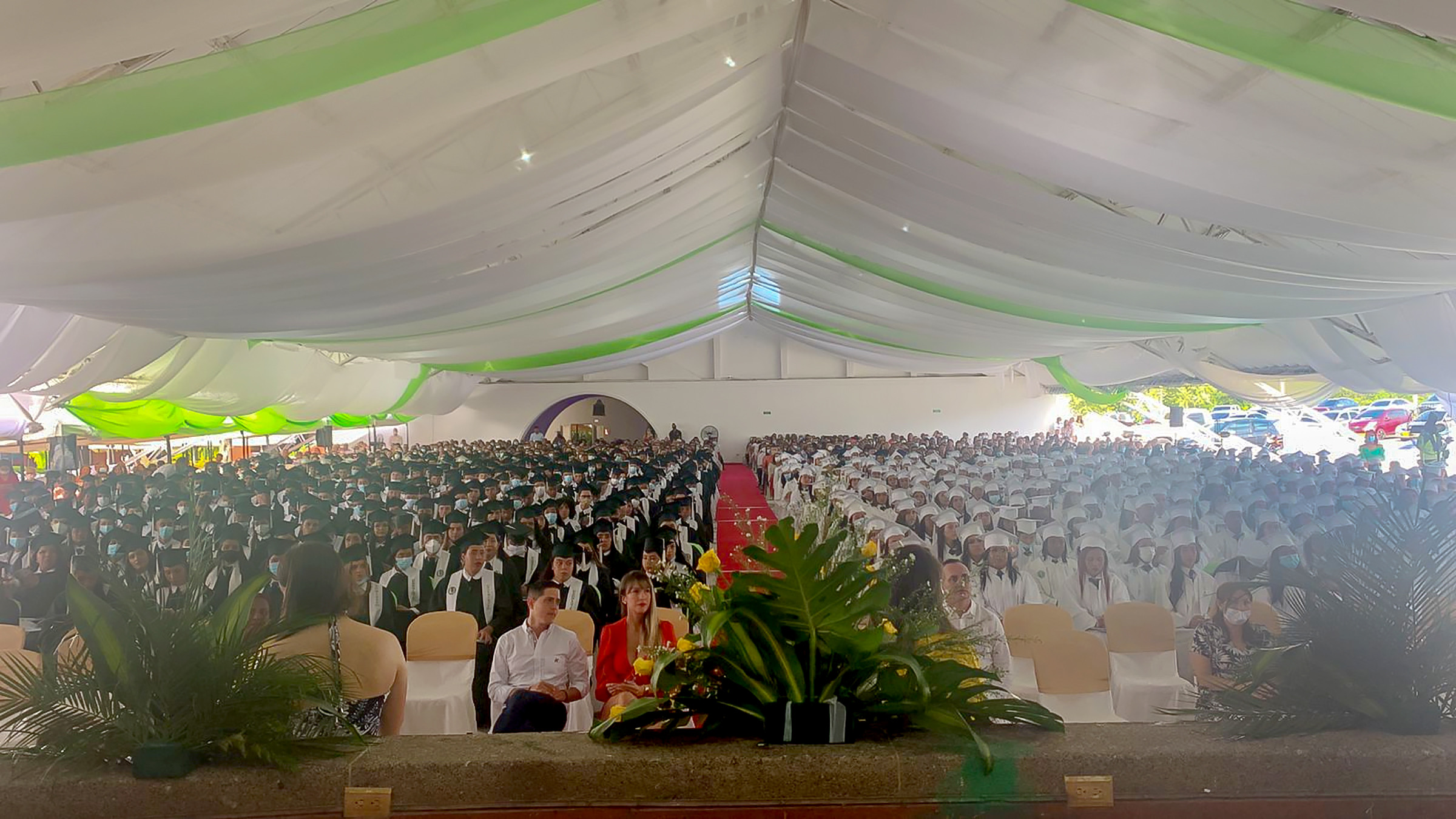 Jóvenes beneficiarios del Proyecto Sueños del ICBF se gradúan en área técnicas