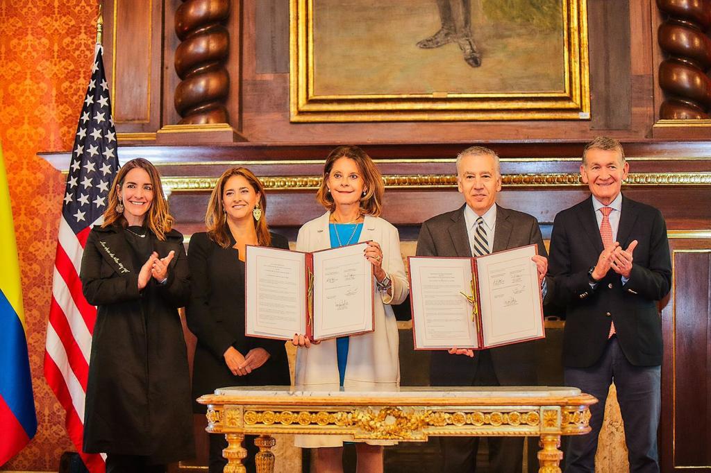 ICBF se suma a la Alianza con Estados Unidos para la protección de niñas, niños y adolescentes ICBF se suma a la Alianza con Estados Unidos para la protección de niñas, niños y adolescentes