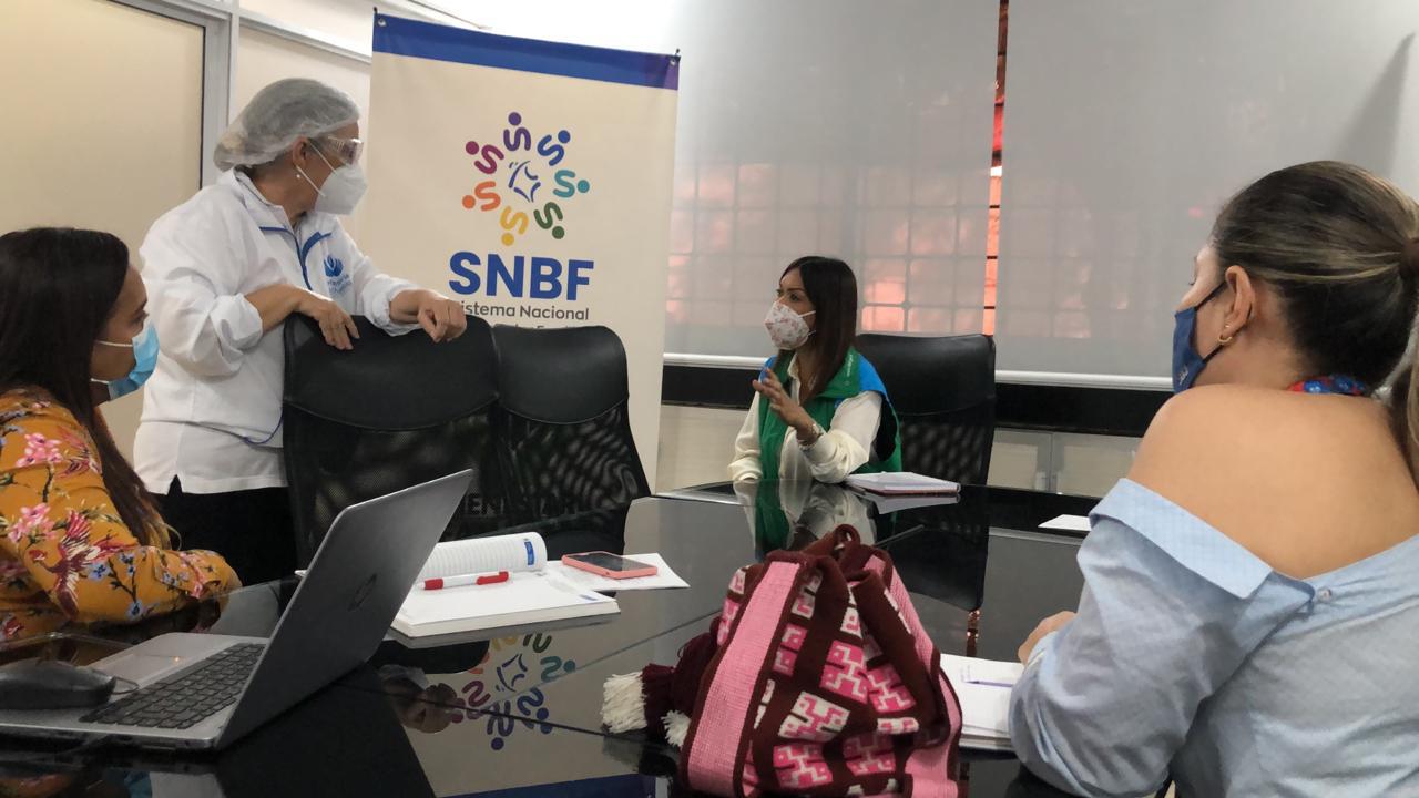 ICBF articula esfuerzos con Defensoría del Pueblo para garantizar derechos de la niñez en La Guajira ICBF articula esfuerzos con Defensoría del Pueblo para garantizar derechos de la niñez en La Guajira