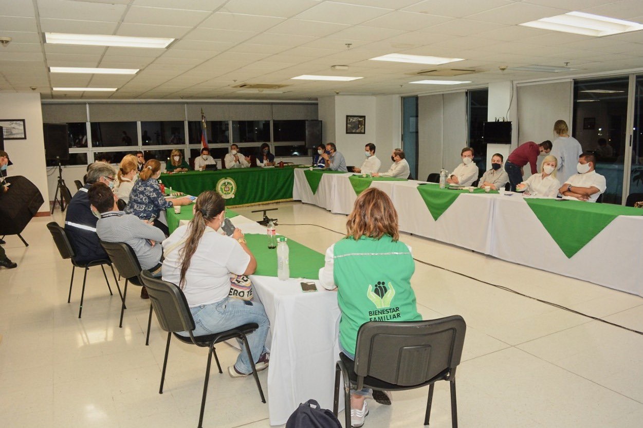 ICBF advirtió que por bloqueos no se podrá entregar Bienestarina ICBF advirtió que por bloqueos no se podrá entregar Bienestarina