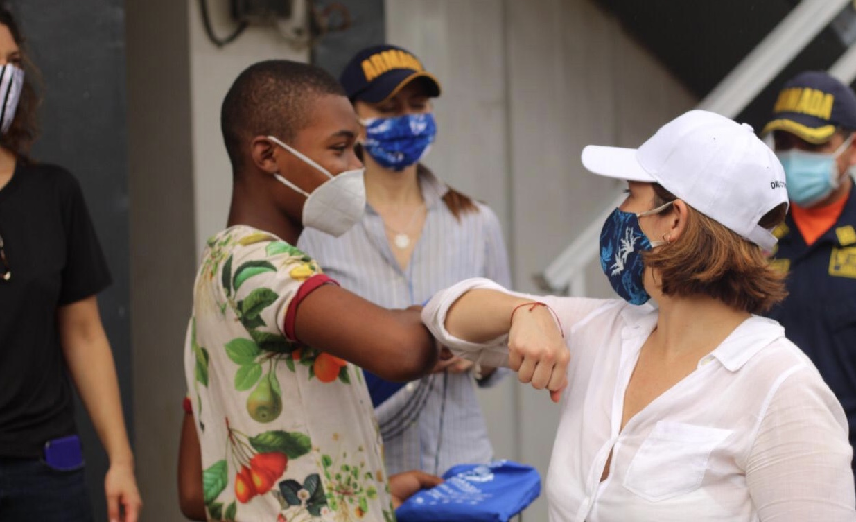 Directora Lina Arbeláez inicia recorrido por el Litoral Pacífico para verificar atención a niñas, niños, adolescentes, jóvenes y familias