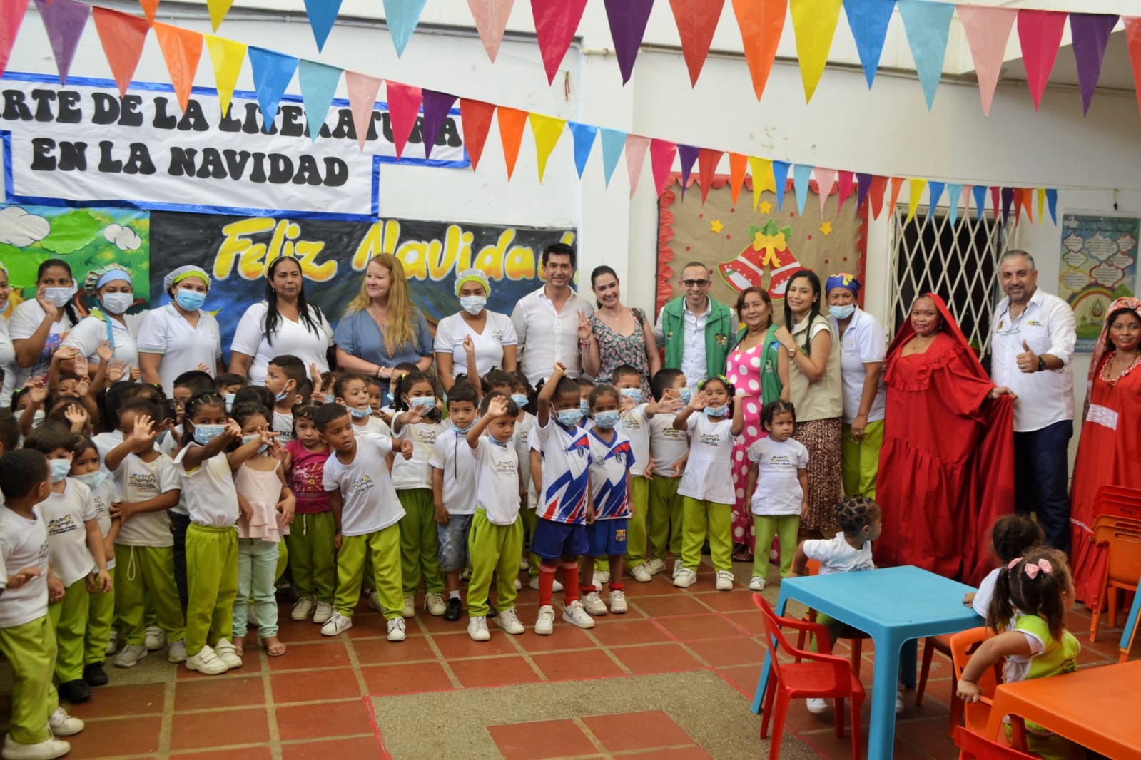 ICBF y la Embajada de la República Checa remodelaron unidad de servicio para atender a primera infancia de Maicao ICBF y la Embajada de la República Checa remodelaron unidad de servicio para atender a primera infancia de Maicao