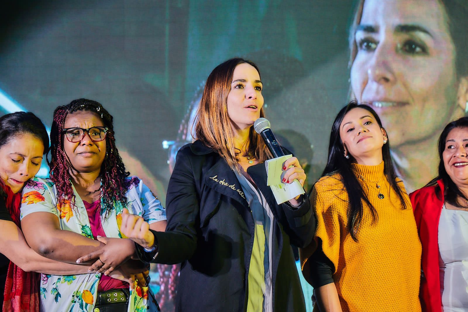 ICBF busca 500 familias para acoger a niños, niñas y adolescentes bajo protección ICBF busca 500 familias para acoger a niños, niñas y adolescentes bajo protección