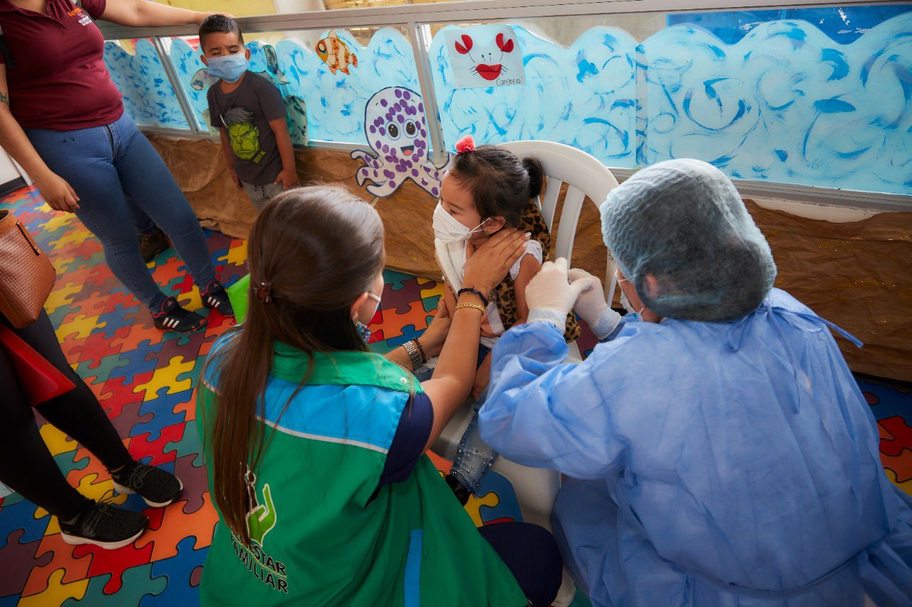 54 mil niños han recibido la vacuna con Covid 19 54 mil niños han recibido la vacuna con Covid 19