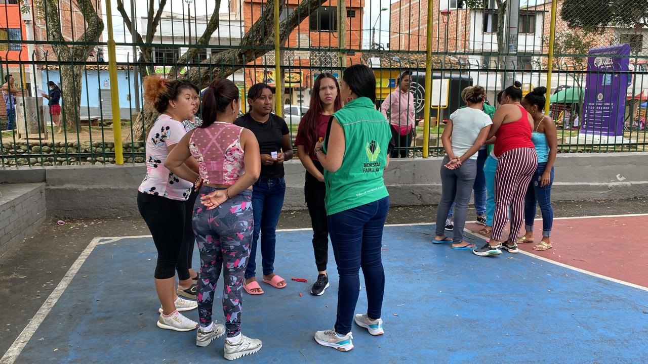 ICBF promueve los derechos de los niños y adolescentes en entornos  familiares de Bucaramanga   