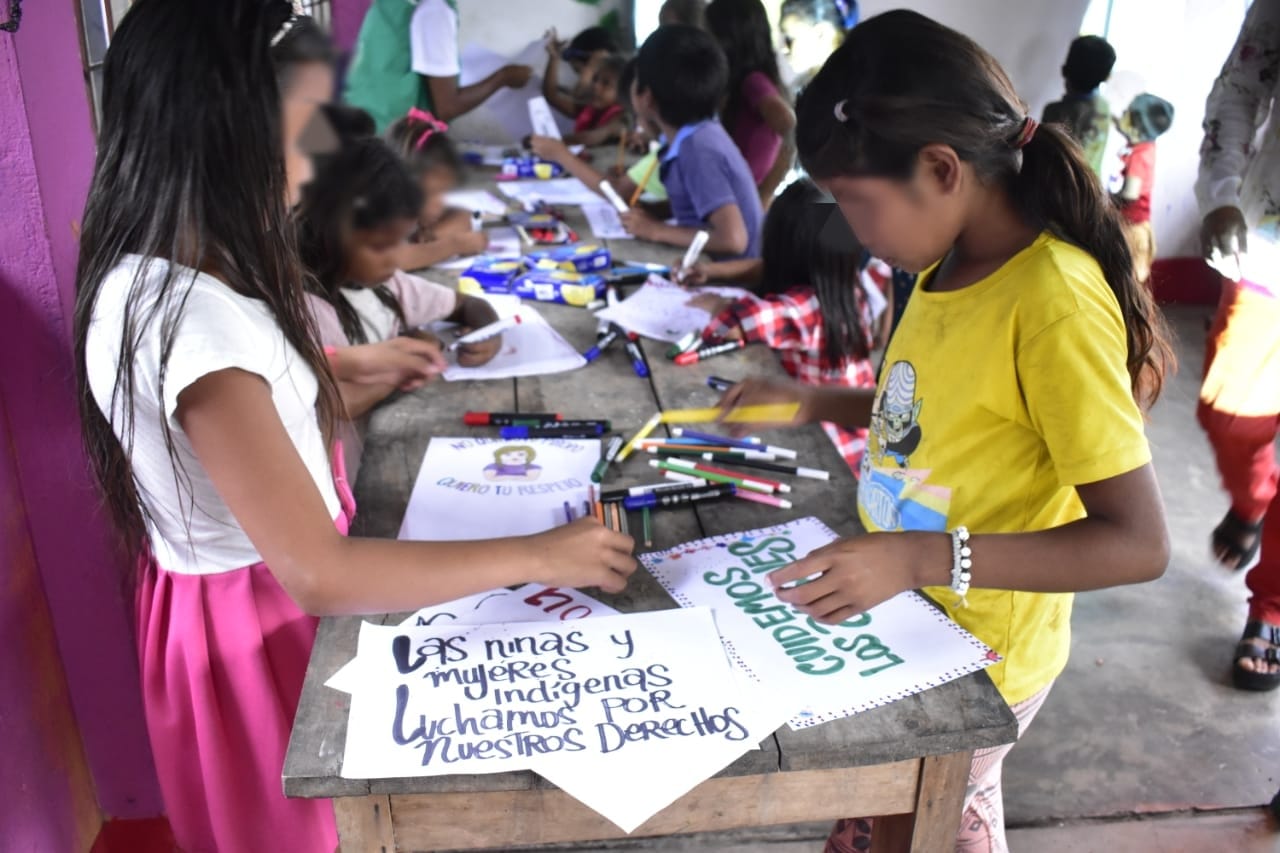 Unidad móvil del ICBF en Guainía ha atendido a 205 familias indígenas y migrantes 