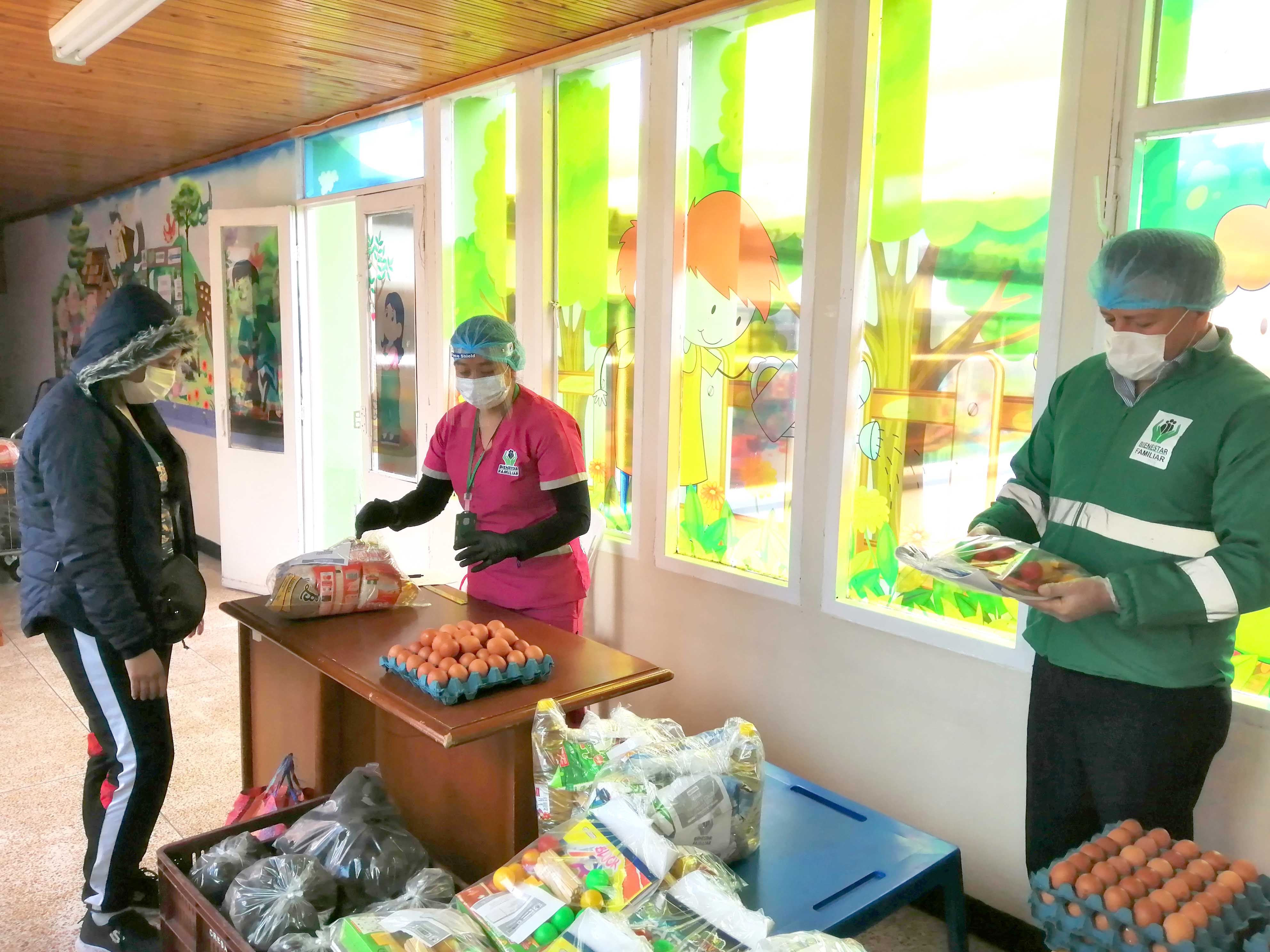 ICBF beneficia a 65.608 niñas y niñas en Nariño con kits pegadogógicos y canastas nutricionales