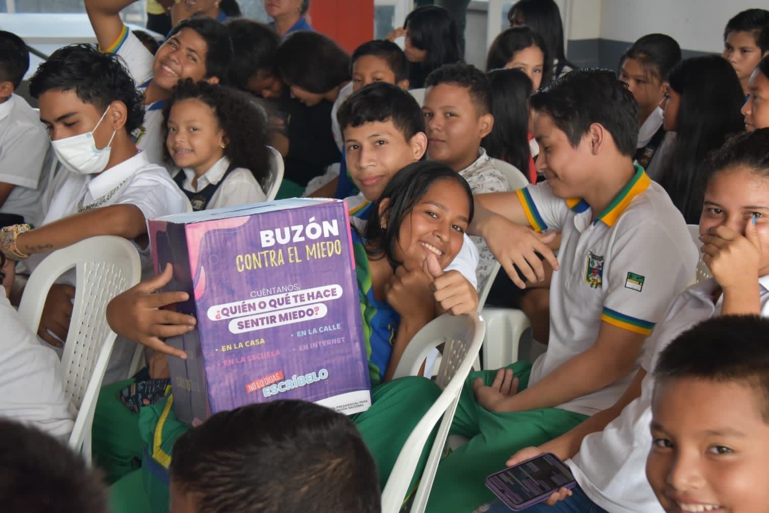 ICBF se une a estrategia Buzón contra el miedo para prevenir violencias en la niñez ICBF se une a estrategia Buzón contra el miedo para prevenir violencias en la niñez