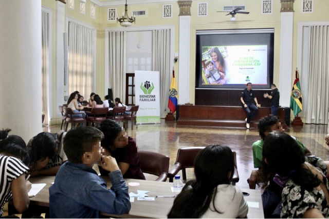 Adolescentes se vinculan a espacios de participación ciudadana en Santander 