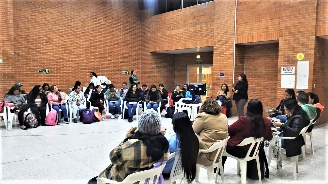 Servidores Públicos de Bogotá reciben capacitación en temas de primera infancia Servidores Públicos de Bogotá reciben capacitación en temas de primera infancia