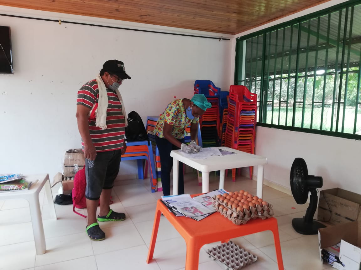 ICBF llevó 2.134 canastas alimentarias a familias de usuarios de primera infancia en Vichada ICBF llevó 2.134 canastas alimentarias a familias de usuarios de primera infancia en Vichada