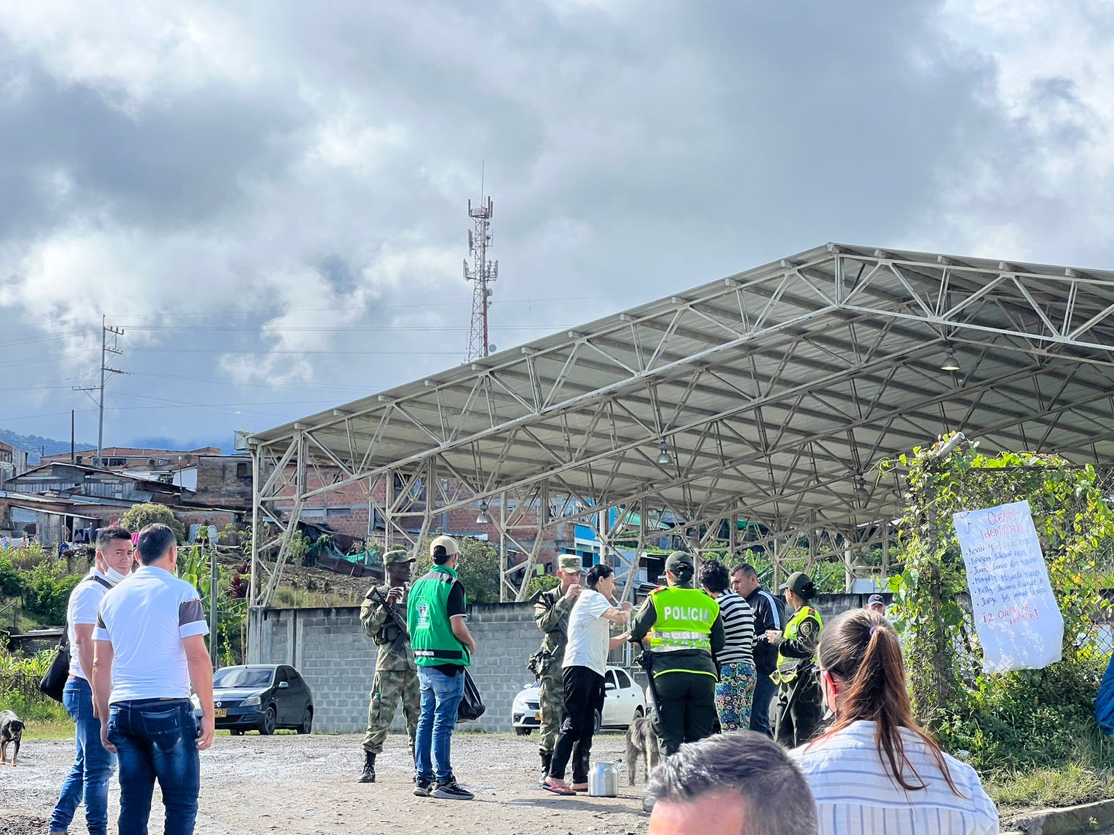 ICBF despliega equipos interdisciplinarios para atender a familias afectadas por tragedia en Pueblo Rico, Risaralda