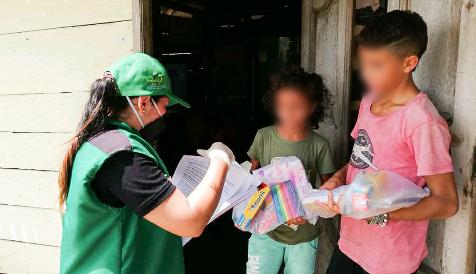 ICBF entregó en Córdoba kits pedagógicos a beneficiarios del Programa Generaciones Sacúdete ICBF entregó en Córdoba kits pedagógicos a beneficiarios del Programa Generaciones Sacúdete