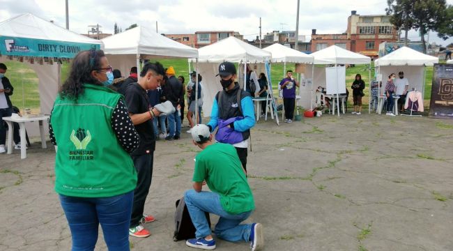 Con estrategia En La Jugada, ICBF promueve iniciativas de emprendimiento de 200 jóvenes en Bogotá
