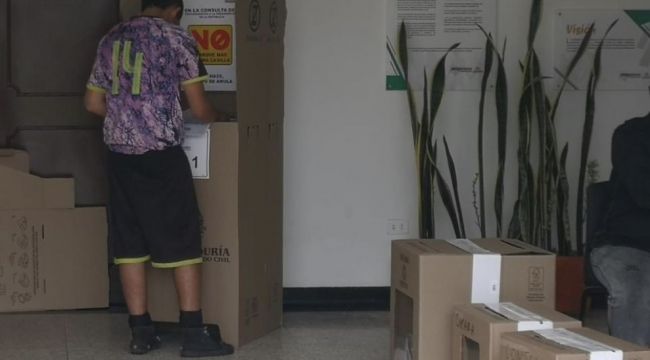 Bienestar Familiar garantiza participación democrática de adolescentes del SRPA en jornada electoral