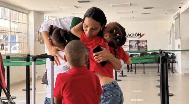 Bienestar Familiar restablece el derecho a crecer en familia de dos niñas y un niño en la frontera entre Colombia y Venezuela