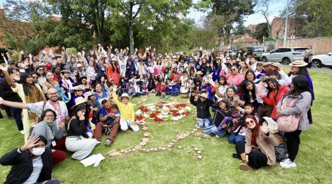 El Gobierno del Cambio les cumple a los pueblos indígenas: Colombia adopta su primera Política Nacional de la Niñez Indígena