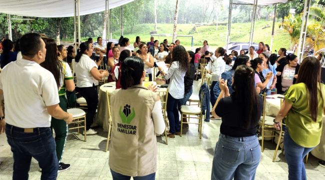 ICBF reconoce la labor de madres comunitarias y sustitutas en Caquetá