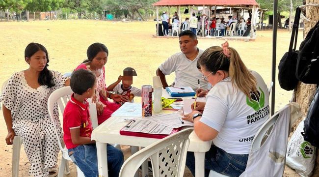 Bienestar Familiar acompañó a familias wayuu de La Guajira con acciones de acompañamiento psicosocial y nutricional en territorio