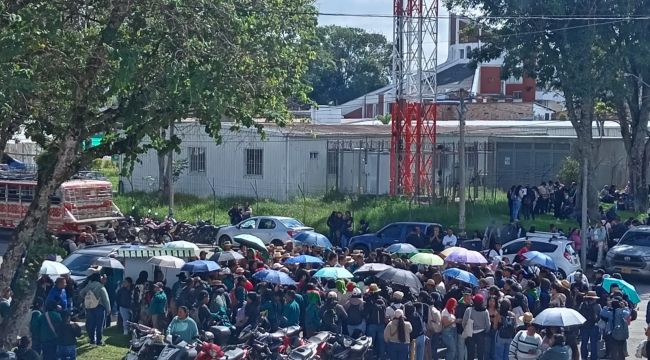 Más de 9.600 niños estarían en riesgo de atención por presuntas amenazas del CRIC al ICBF