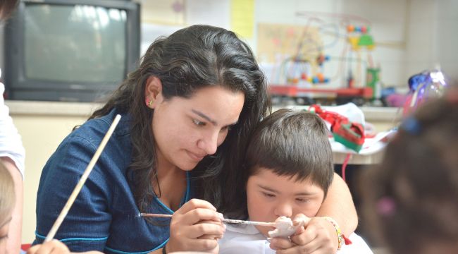 ¿Cómo desarrollar en niñas y niños habilidades para afrontar conflictos en el hogar?